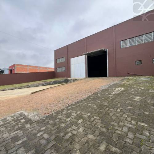 GALP�O NO BAIRRO NEREU RAMOS 