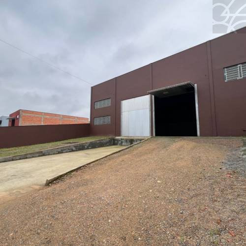 GALP�O NO BAIRRO NEREU RAMOS 