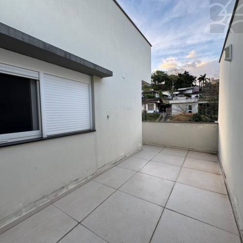 Casa no bairro Jaragu� Esquerdo