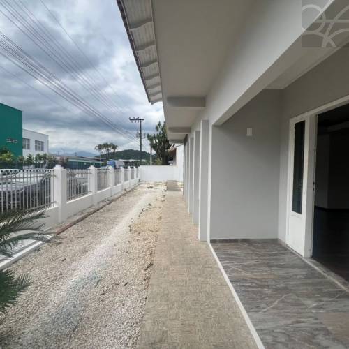 Casa Comercial no bairro Centro 