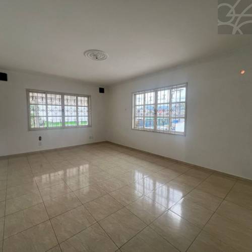 Casa Comercial no bairro Centro 