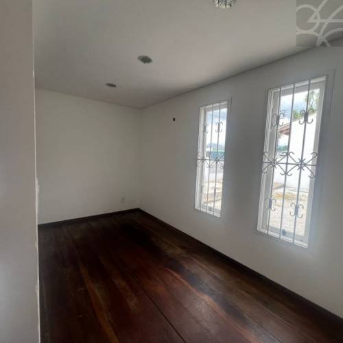 Casa Comercial no bairro Centro 