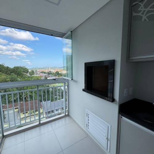 Apartamento no bairro Vila Lalau