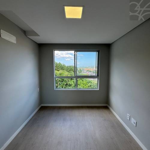 Apartamento no bairro Vila Lalau