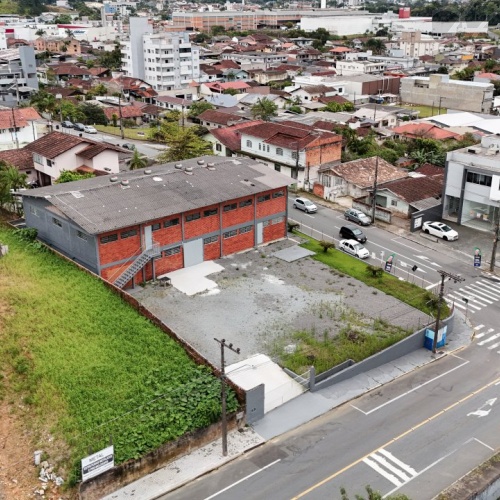 Galp�o  no bairro Vila Lenzi