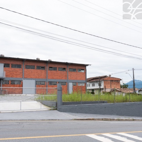 Galp�o  no bairro Vila Lenzi