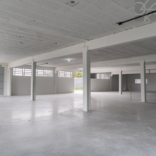 Galp�o  no bairro Vila Lenzi