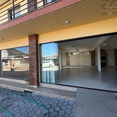 Sala Comercial no Bairro Baependi
