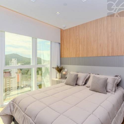 Apartamento na Av. Atl�ntica Balne�rio Cambori� 