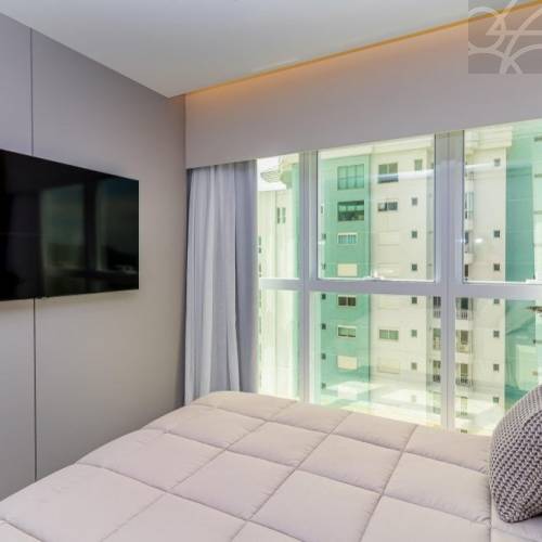 Apartamento na Av. Atl�ntica Balne�rio Cambori� 