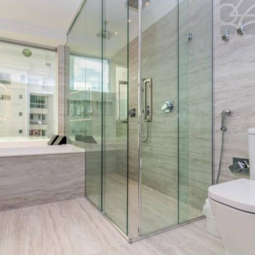 Apartamento na Av. Atl�ntica Balne�rio Cambori� 