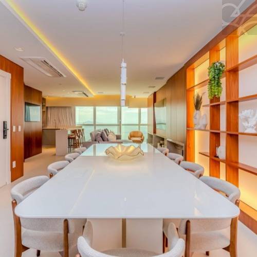 Apartamento na Av. Atl�ntica Balne�rio Cambori� 