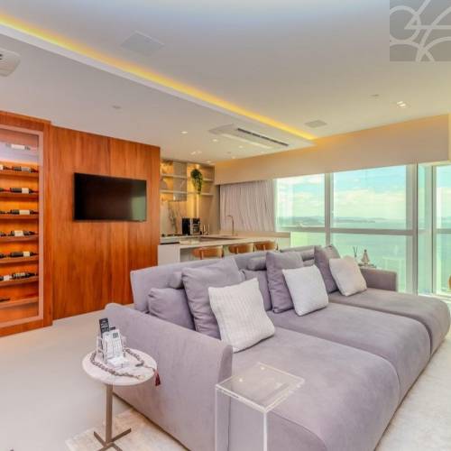 Apartamento na Av. Atl�ntica Balne�rio Cambori� 