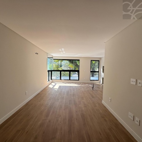 Apartamento no Bairro Vila Nova de Jaragu� do Sul 