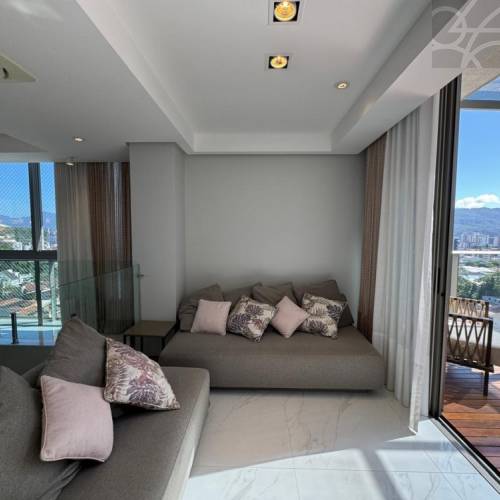 Cobertura no Bairro Vila Nova de Jaragu� do Sul 