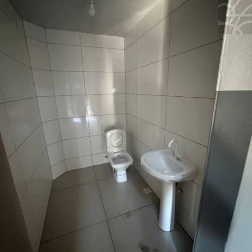 GALP�O COMERCIAL NO BAIRRO AGUA VERDE