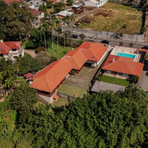 Casa Comercial no Bairro Centro