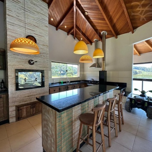 Sitio na cidade de  Massaranduba 