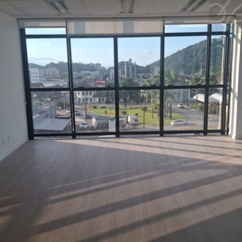 Sala Comercial no bairro Gloria