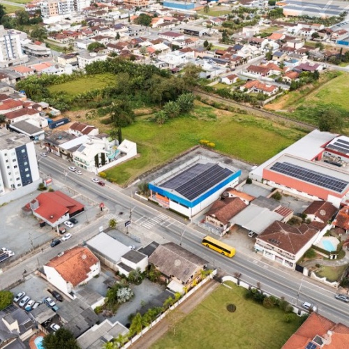 Galp�o Comercial no Bairro Centro