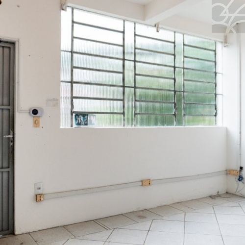 Galp�o Comercial no bairro Imigrantes em Guaramiri