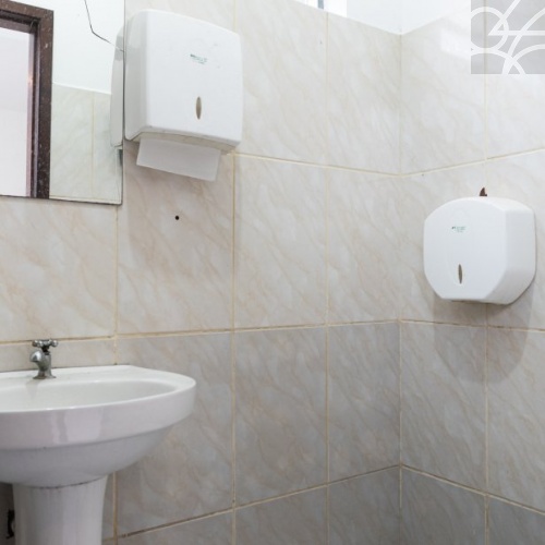 Galp�o Comercial no bairro Imigrantes em Guaramiri
