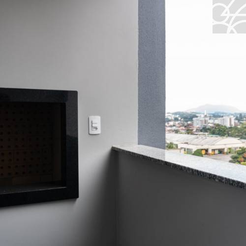 Apartamento no bairro Czerniewicz