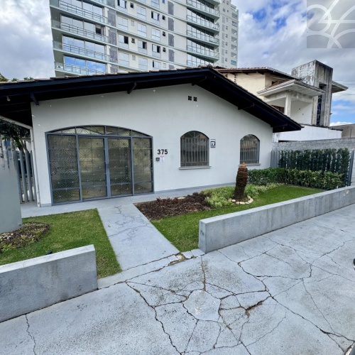 Casa Comercial no Bairro Vila Nova