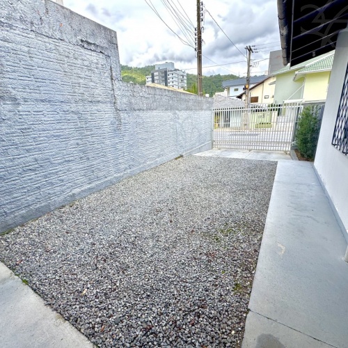 Casa Comercial no Bairro Vila Nova