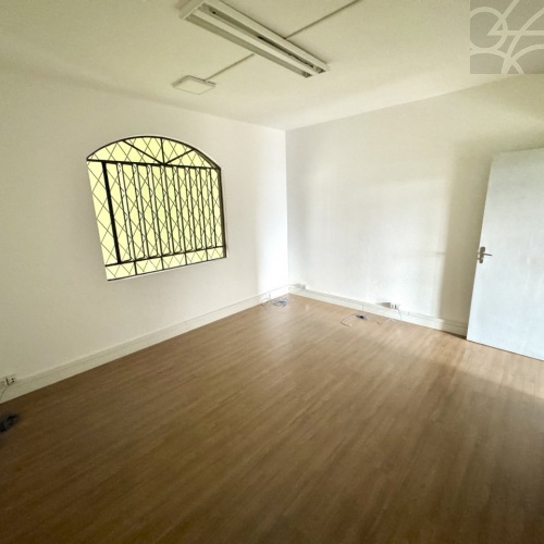 Casa Comercial no Bairro Vila Nova