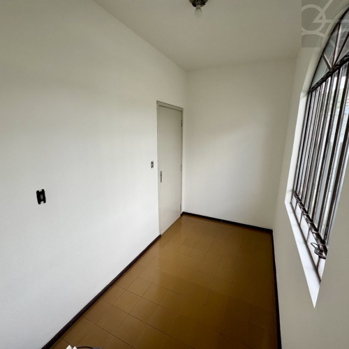 Casa Comercial no Bairro Vila Nova