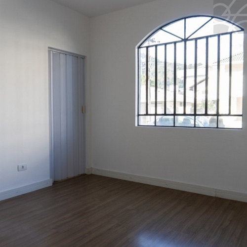 Casa Comercial no Bairro Vila Nova