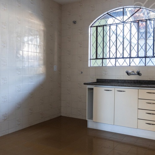 Casa Comercial no Bairro Vila Nova
