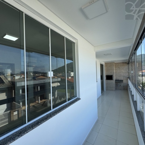 Apartamento no bairro Vila Lalau