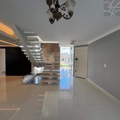 Casa no bairro Jaragua Esquerdo 