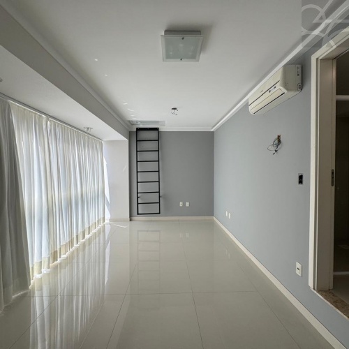 Casa no bairro Jaragua Esquerdo 