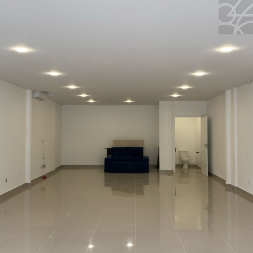 Sala Comercial no bairro Jaragua esquerdo 