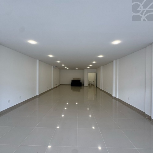 Sala Comercial no bairro Jaragua esquerdo 