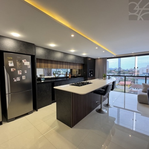 Apartamento no BAIRRO CENTRO 