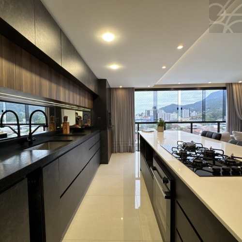 Apartamento no BAIRRO CENTRO 