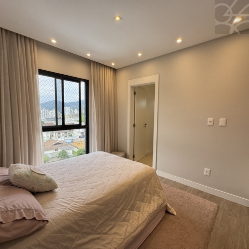 Apartamento no BAIRRO CENTRO 
