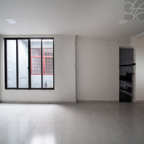 CASA NO BAIRRO CENTRO GUARAMIRIM
