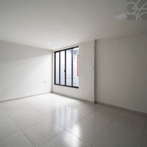 CASA NO BAIRRO CENTRO GUARAMIRIM
