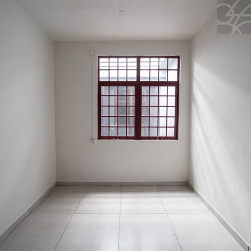 CASA NO BAIRRO CENTRO GUARAMIRIM