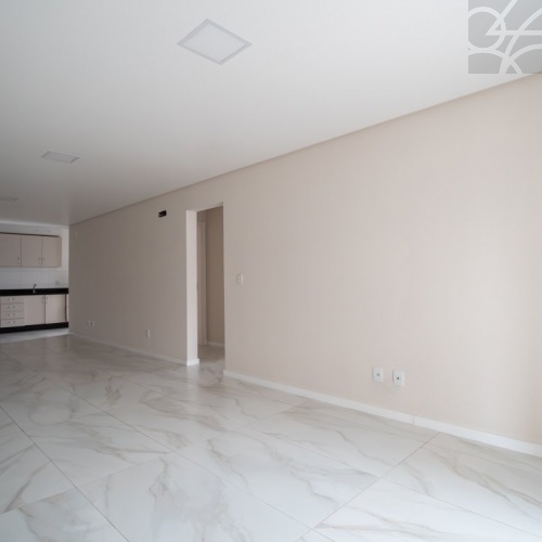 Apartamento no bairro Vila Lenzi