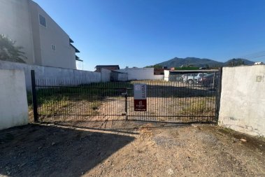 Terreno no bairro Chico de Paulo