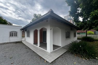 Casa Comercial no Bairro Baependi 