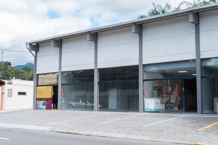 SALA COMERCIAL no bairro nova brasilia 
