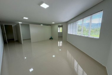 SALA COMERCIAL NO BAIRRO CENTRO 