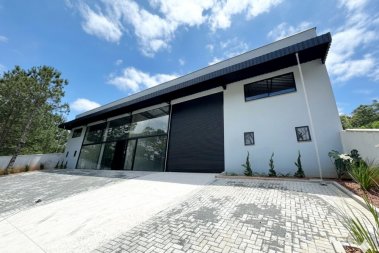 GALP�O NO BAIRRO NEREU RAMOS 